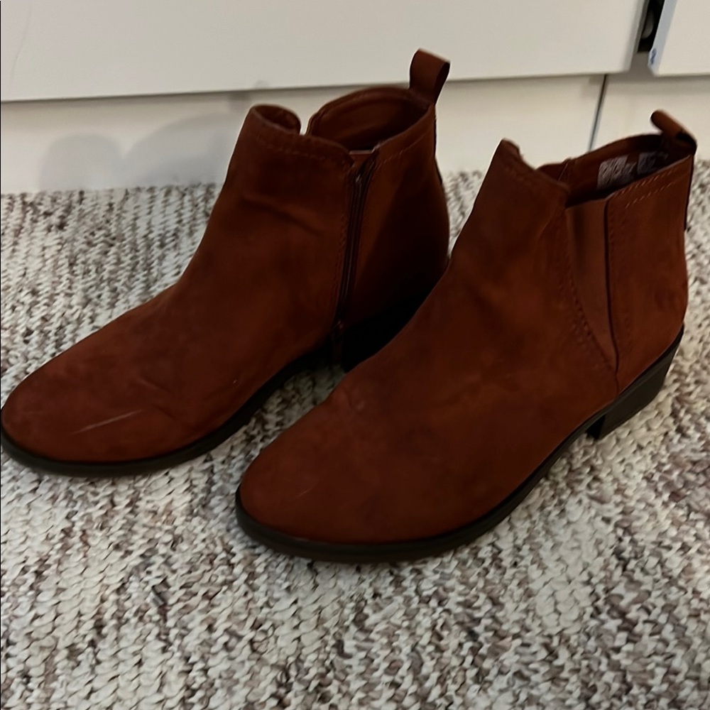 Time and Tru Brown Heeled Boots